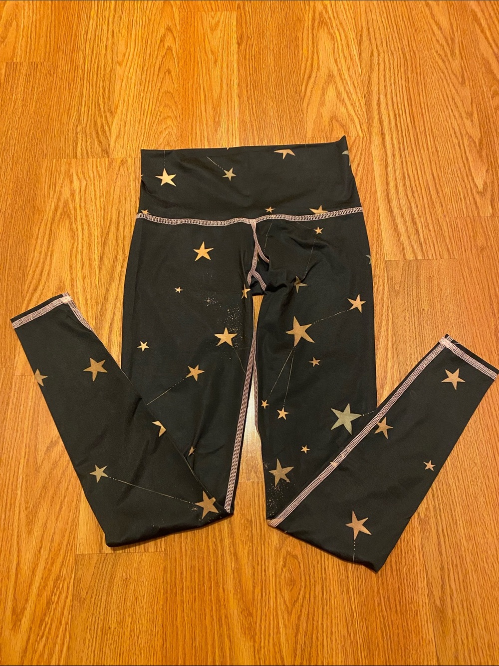 Teeki Rare Star-Print Black Leggings GUC, in XS!